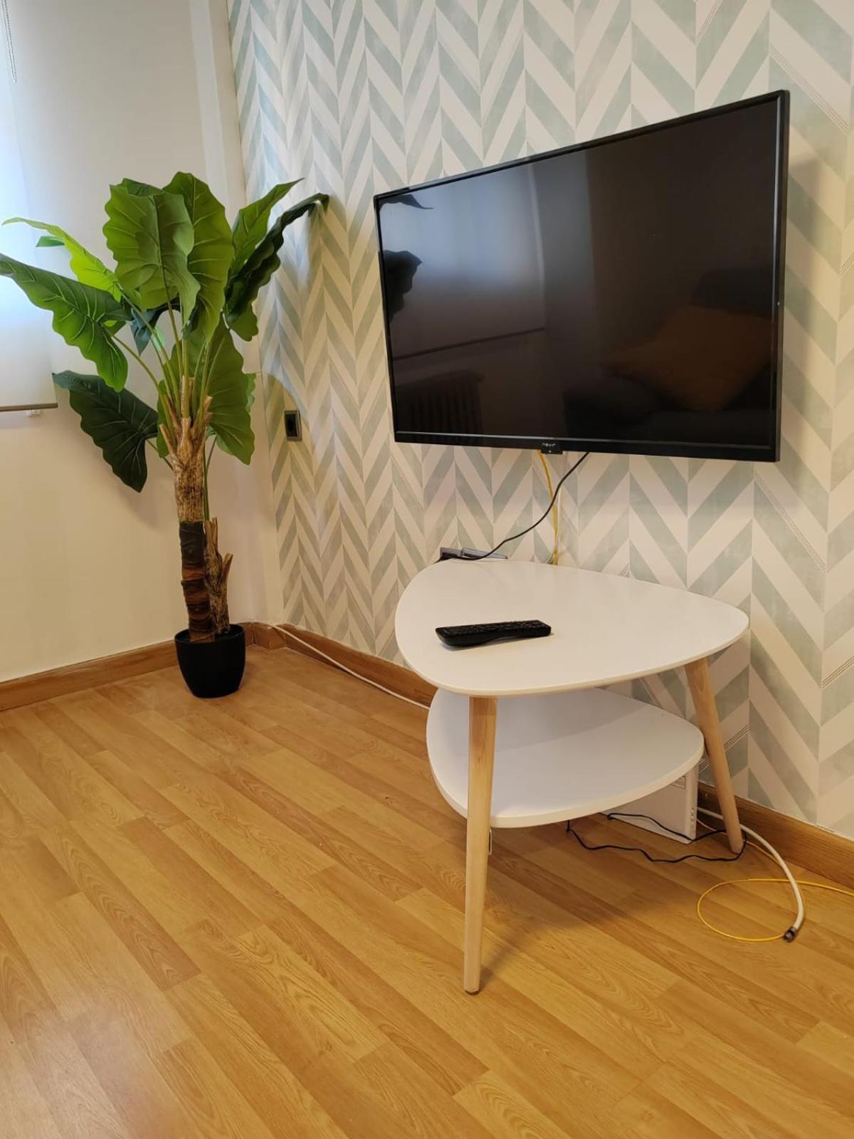 Apartamento Urbanlux Puerta de Valencia Albacete Exterior foto